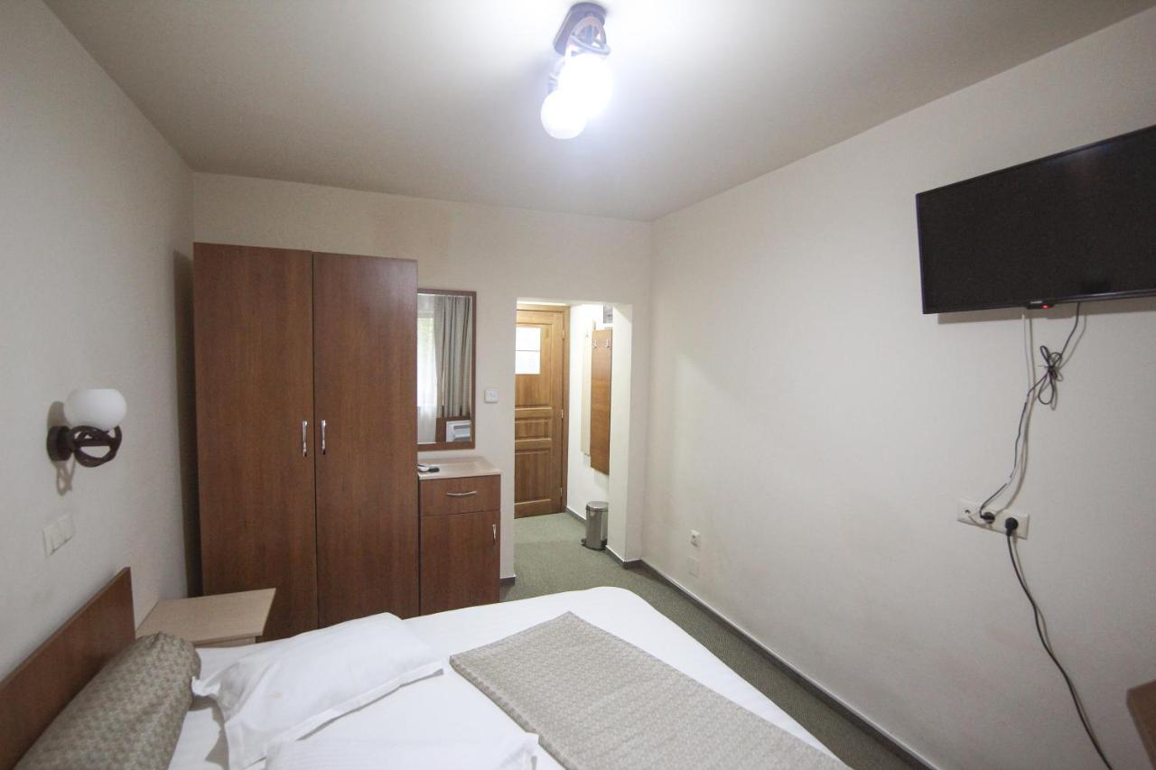 Teju Hotels Slănic Eksteriør bilde